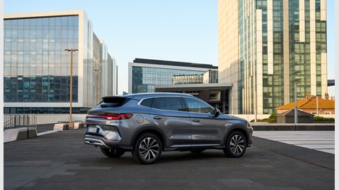 BYD Seal U DM-i hybrid (2024) review: chasing mediocrity