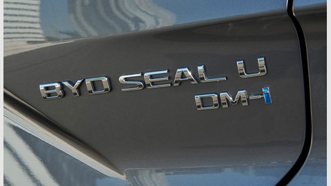 BYD Seal U DM-i hybrid (2024) review: chasing mediocrity