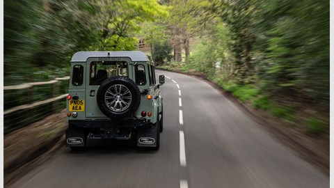 BEDEO Defender review: the electric conversion with in-wheel e-motors