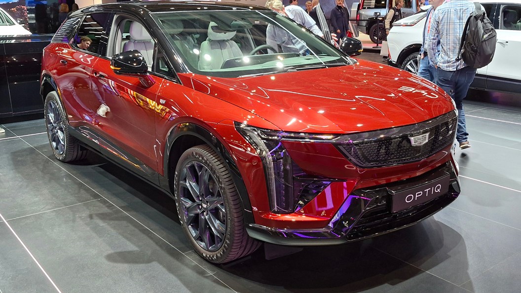 cadillacoptiq_098.jpg