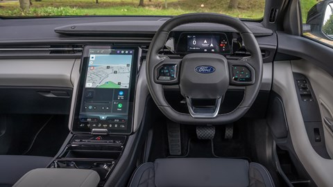 Ford Explorer (2024) steering wheel