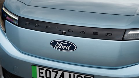 Ford Explorer (2024) front end static