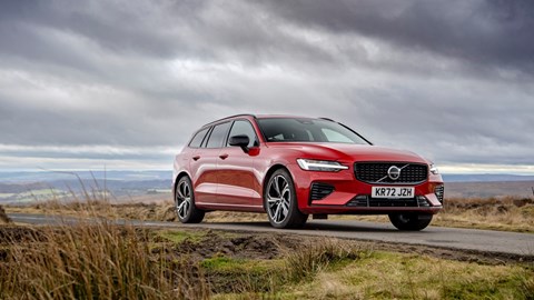 Volvo V60, front, driving