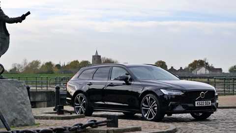 Volvo V90 static