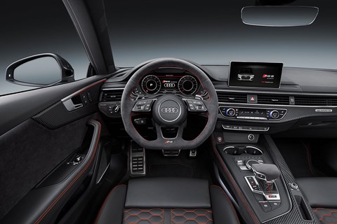 Audi RS5 cabin