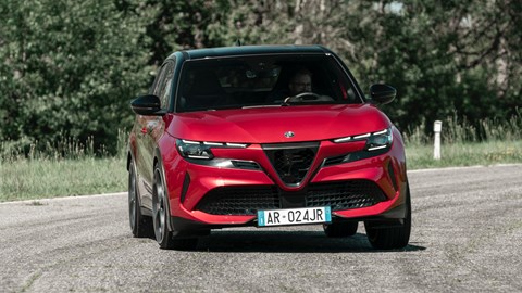 Alfa Romeo Junior Veloce front cornering