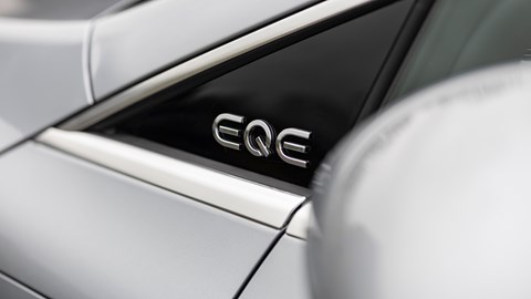 Mercedes EQE - badge