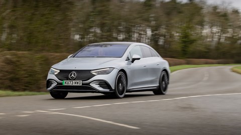 Mercedes EQE - dynamic driving