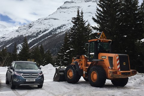 Ford Edge ski trip alps