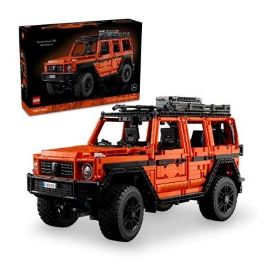 The Lego Mercedes G500 and box