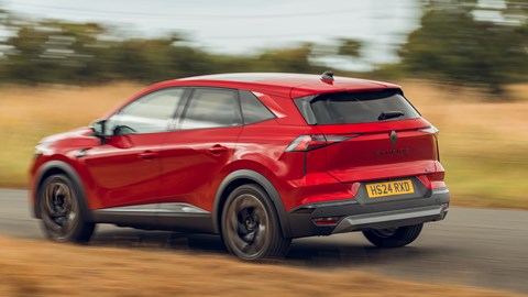 Renault Symbioz (2024) rear driving