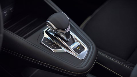 Renault Symbioz (2024) gear selector