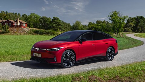 Volkswagen ID.7 GTX static front