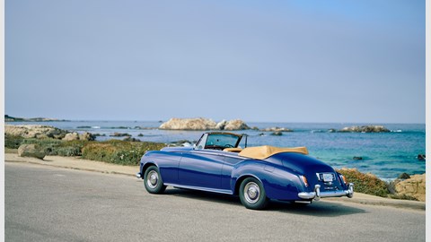 Driving the Classics: Bentley S2 Drophead Coupe by Mulliner