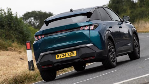 Peugeot 3008 dynamic rear