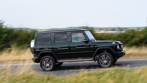 Mercedes-Benz G-Class (2024) G500: side driving
