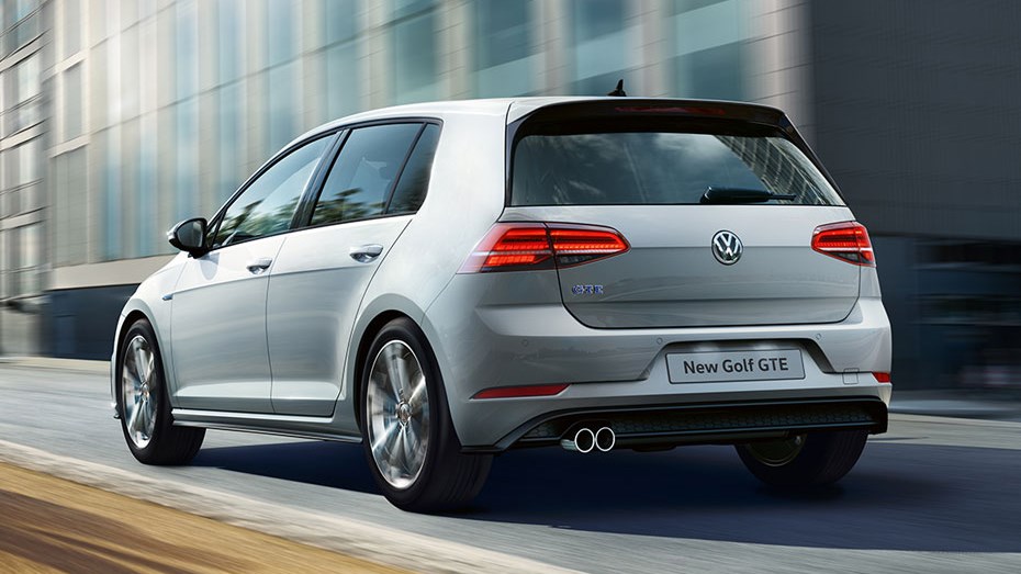 leder arrangere Forord VW Golf GTE hybrid: specs, price, pictures, news and more | CAR Magazine