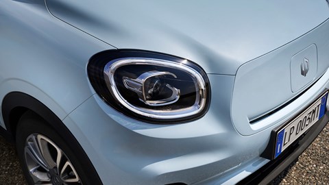 Leapmotor T03 (2024) headlights