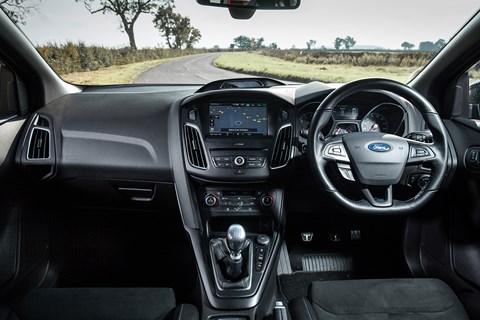 Ford Focus RS interior