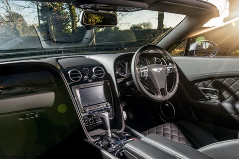 Bentley Continental V8 S Convertible interior