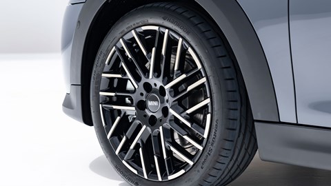 2025 Mini Cooper Convertible alloy wheel design