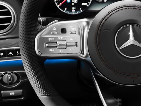 New Mercedes cruise control switches on steering wheel