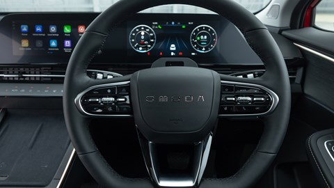 Omoda 5 review, steering wheel, digital instrument cluster