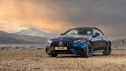 Mercedes-AMG CLE53 Cabriolet: front three quarters, roof up