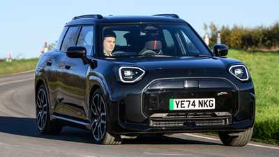 Mini Aceman (2024) front driving