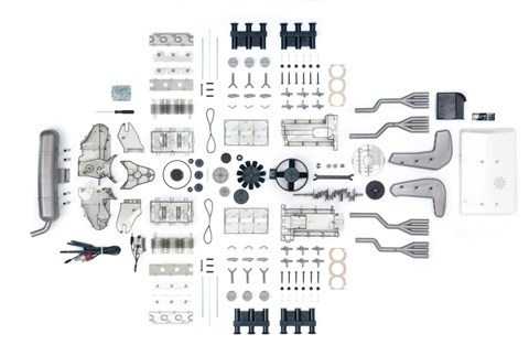 280 parts go into the Franzis flat-six Porsche model engine