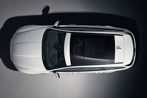 Jaguar XF Sportbrake 2017 overhead teaser