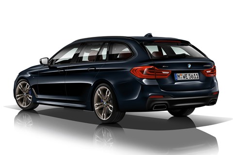 BMW M550d xDrive Touring rear quarter