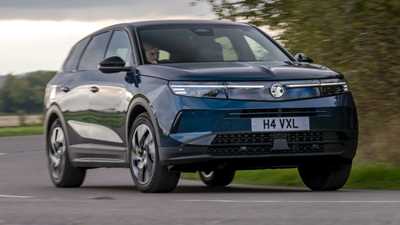 Vauxhall Grandland Hybrid (2025) review: slow and stiff