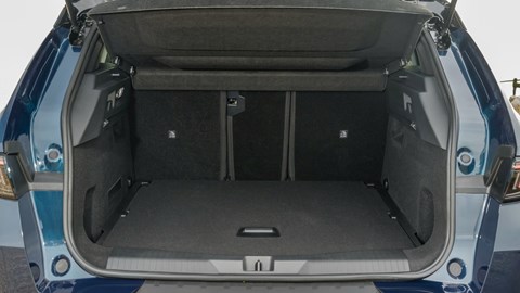 Vauxhall Grandland Hybrid boot