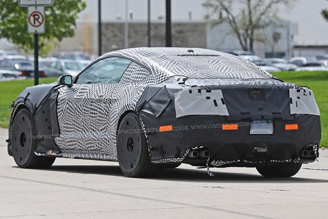 Ford Mustang GT500 spy photos
