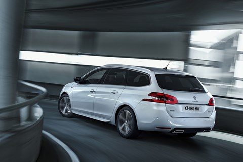 Peugeot 308 SW rear cornering