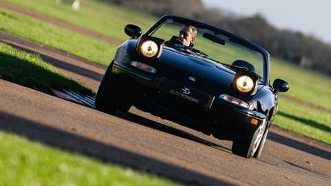 Electrogenic Mazda MX-5 gives you 160hp of zero emissions performance