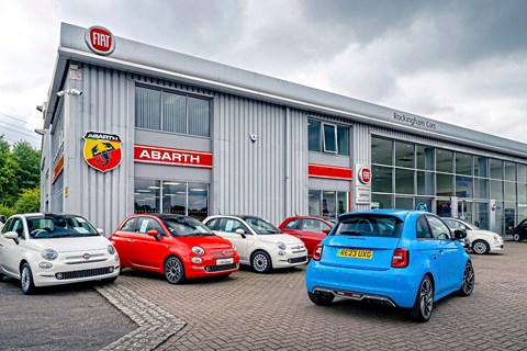 We took our Abarth 500e to the excellent Rockingham Cars dealer in Corby