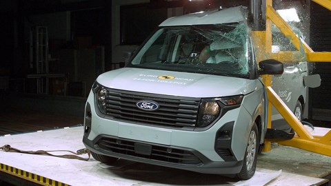 Least safe cars - Ford Tourneo Courier official crash test picture from 2024