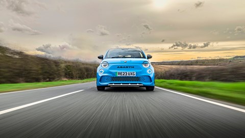 Front shot Abarth 500e