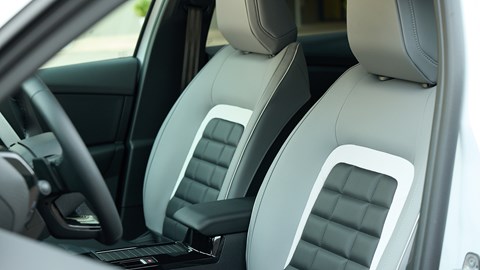 Citroen C4 X – photo 2