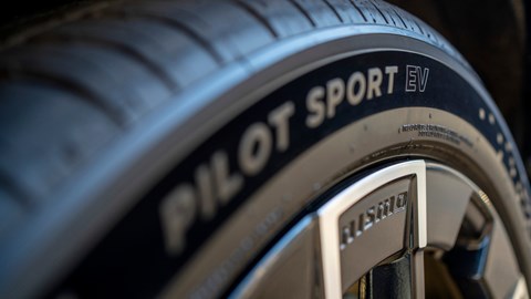 Nissan Ariya Nismo tyre