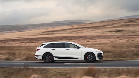 Audi S6 Avant e-Tron side-on driving