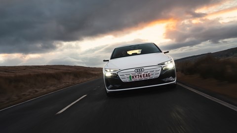 Audi S6 Avant e-Tron front driving