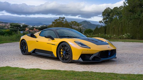 Maserati GT2 Stradale front three-quarter static