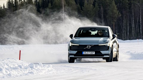 Volvo EX30 Cross Country review (2025) | CAR online