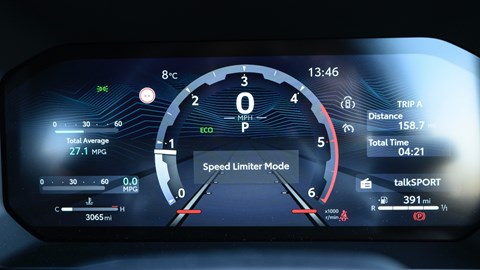 Toyota Land Cruiser J250 driver's display