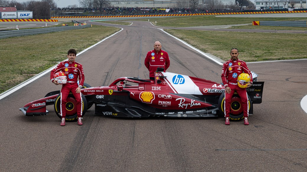 Команда Ferrari на трассе