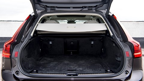 Volvo V90 boot