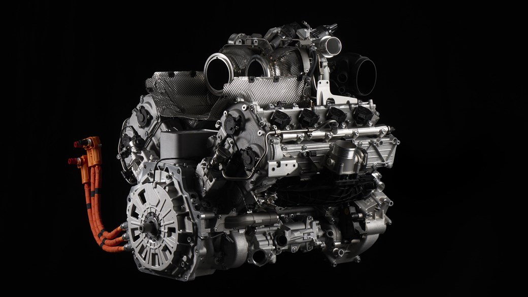 Боковой профиль Lamborghini V8